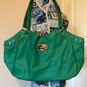 Green purse